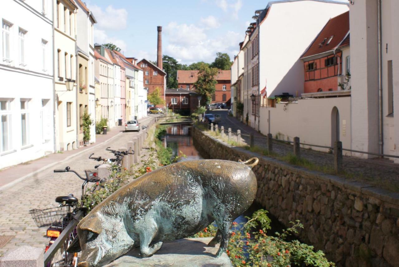 Kaikante Mit Meerblick, Balkon & Parkplatz Am Hafen - Abc155 By AbcWißmar Exterior foto